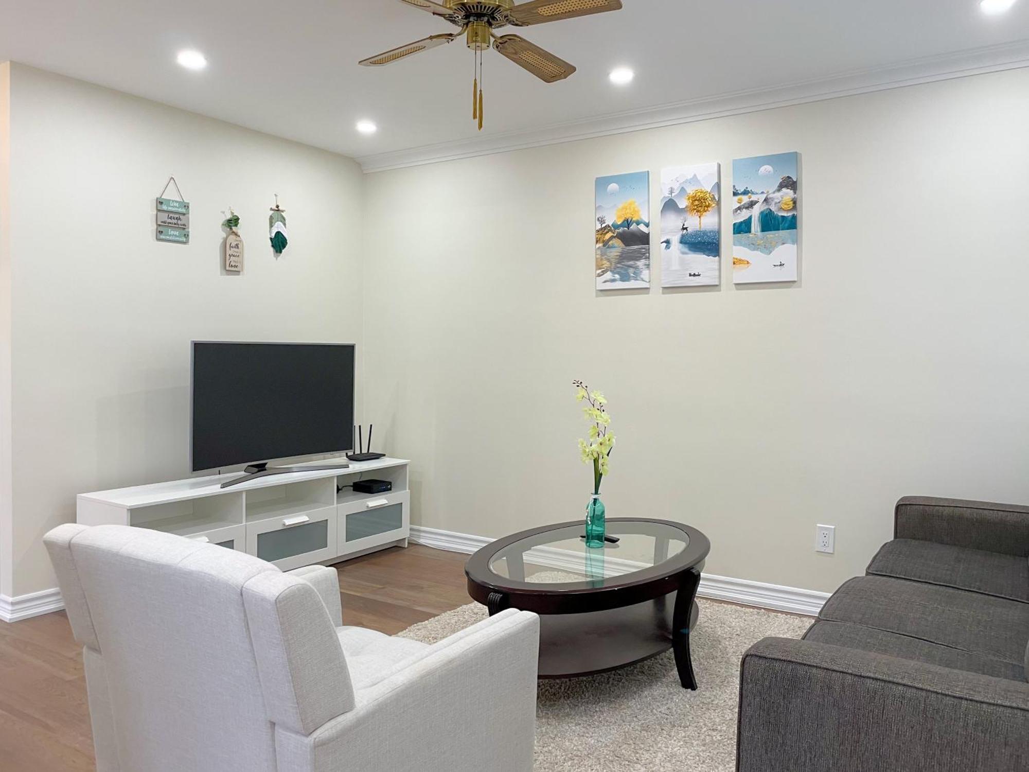Newly-Renovated 3Br House, 12 Minutes To Airport Apartment Toronto Exterior photo