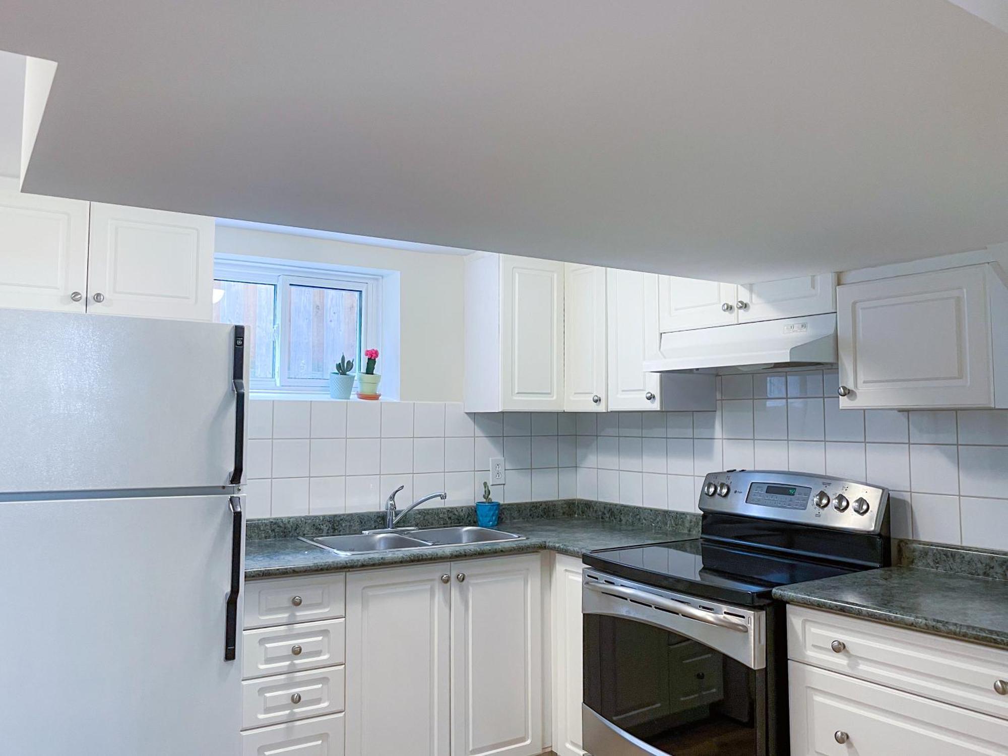 Newly-Renovated 3Br House, 12 Minutes To Airport Apartment Toronto Exterior photo